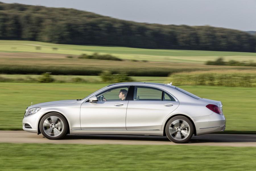  Mercedes-Benz S500 Plug-In Hybrid 2013 года  (фото 22 из 67)